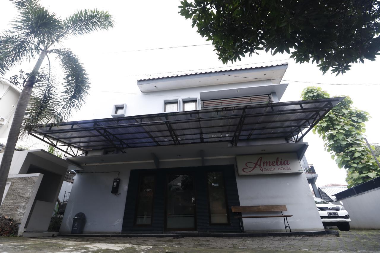 Reddoorz Plus Near Undip Tembalang Hotel Semarang Exterior photo